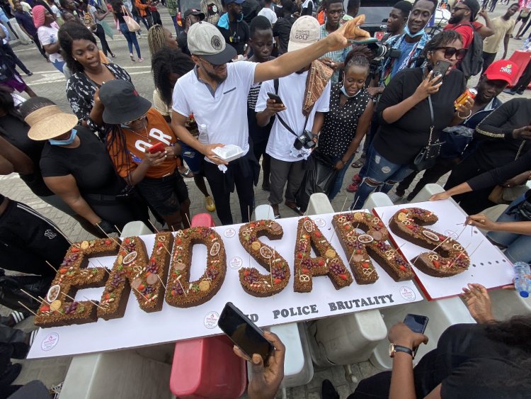 End SARS: Lagos State Govt Shuts Schools Over Protests