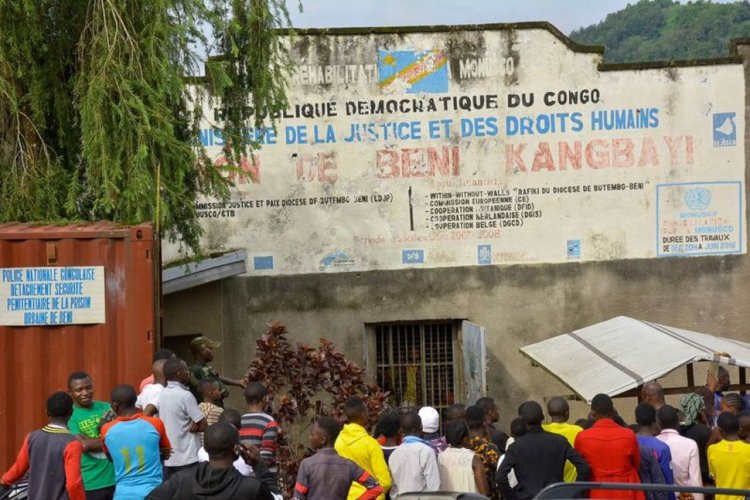 Jailbreak: 'Islamist' Rebels free 1,300 inmates in Congo