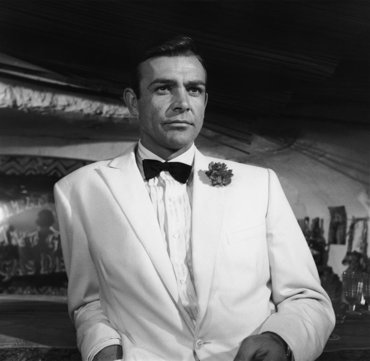 007: The Original James Bond is dead