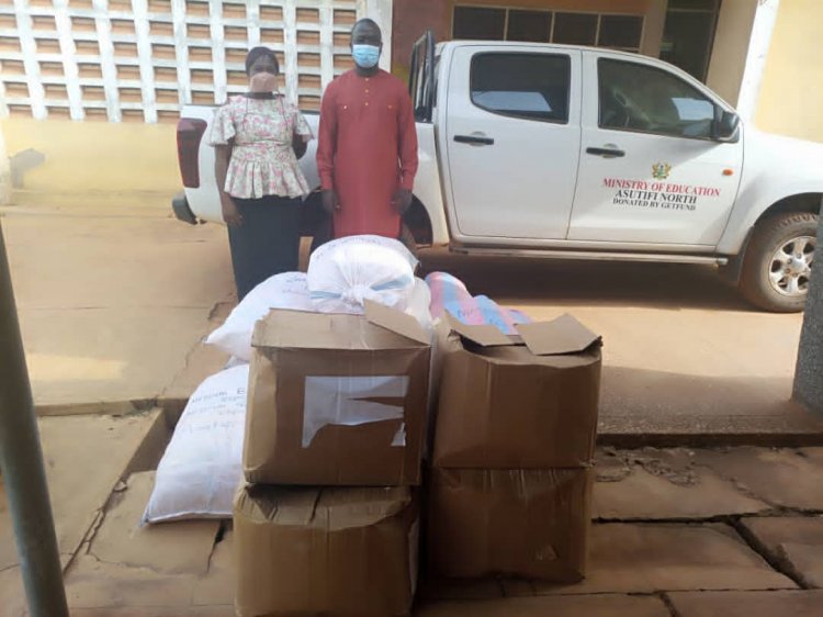 Wenchi MP Donates To Fire Victims  