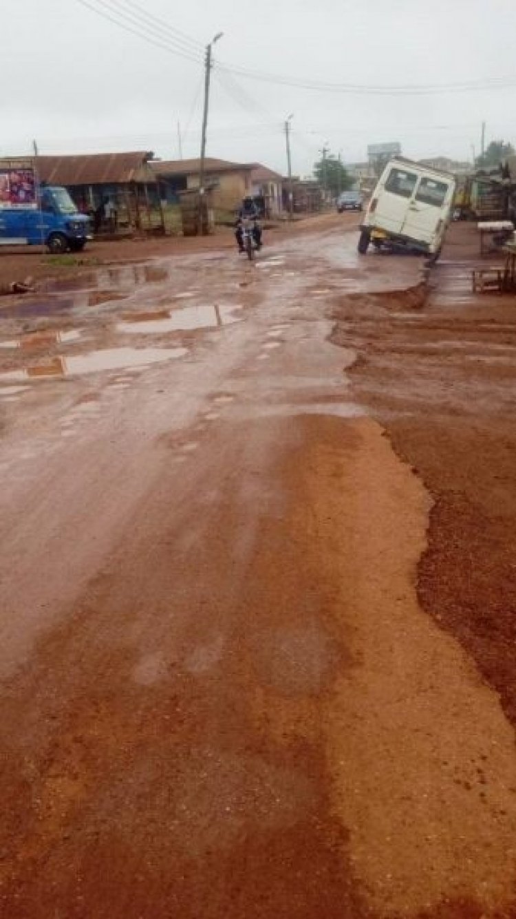 Fix our deplorable roads now -Ayimom chiefs to government                    
