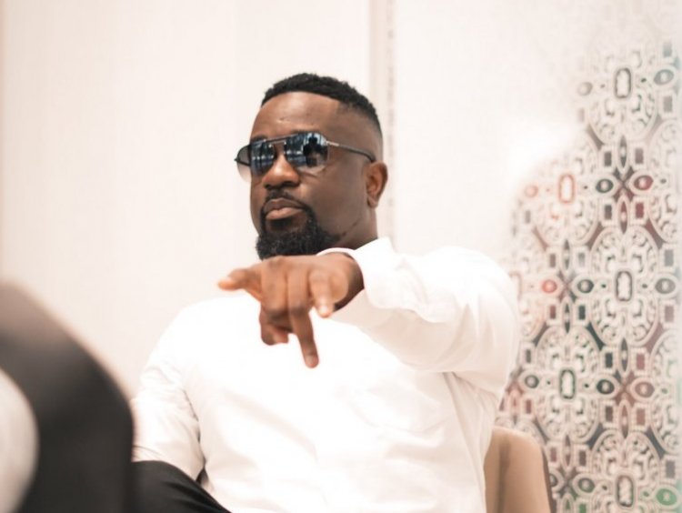 Sarkodie is Shallow, Not Sincere About Begging For Akuapem Poloo - Romeo