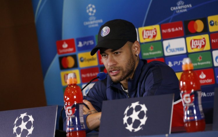 Neymar warns Man City ahead of Champions League clash