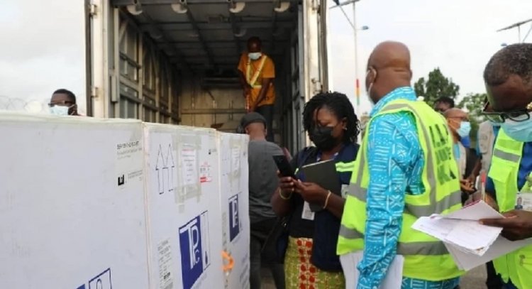 Ghana receives 350k COVID-19 vaccine doses from DR Congo