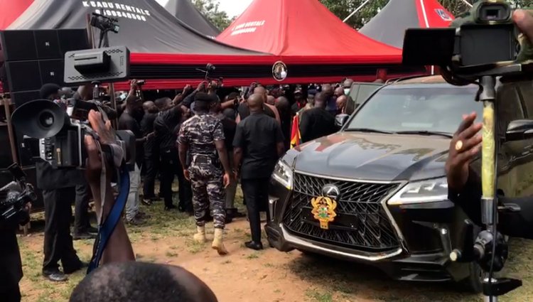 [VIDEO] Nana Addo arrives at Sir John's funeral