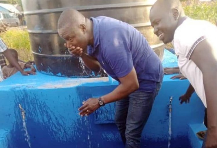 Kpabuso Community gets Potable Drinking Water from John Jinarpor