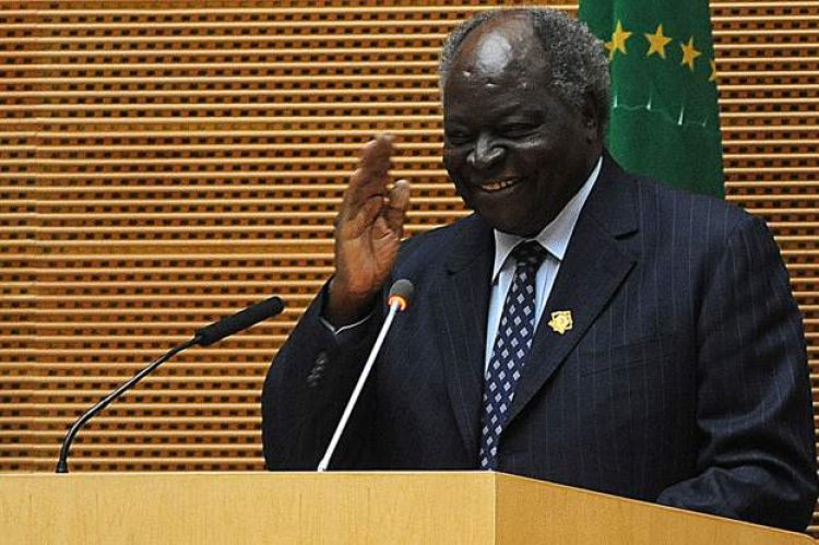 Kenyan ex-President Kibaki is remembered by world leaders.