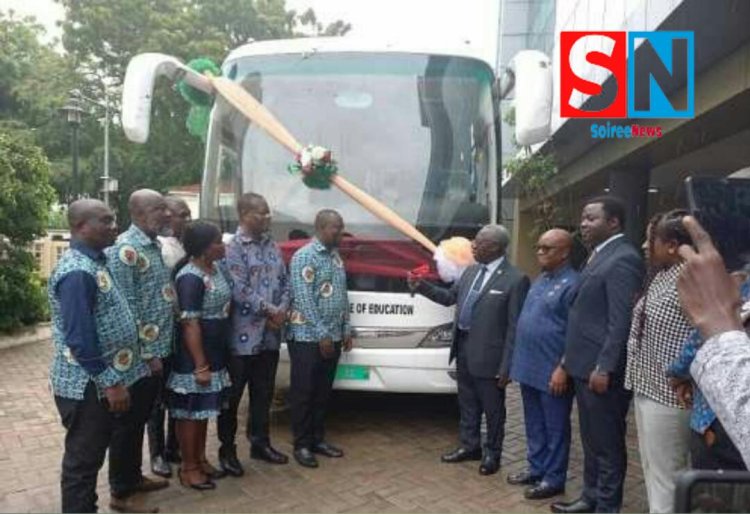 Akufo-Addo gifts 65-seater bus through GETFUND secretariat to E.P Amedzofe College of Education.