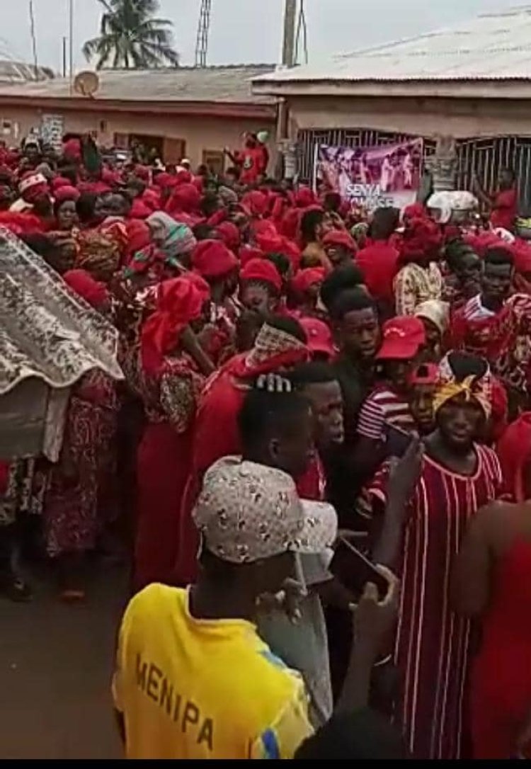 President Akufo-Addo  Boycotts 2022 Senya Beraku Akumase Festival -Amidst Tension And Confusion 