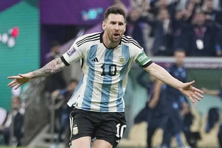 World Cup: "You Don’t Know Messi" – Fabregas Tells Canelo Alvarez