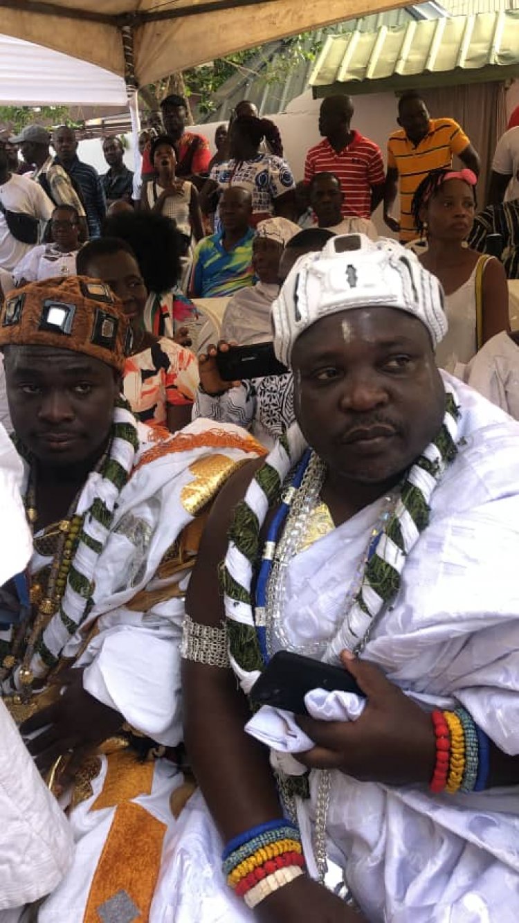 New Ayikai Doblo Chief Installed To  End The Six-Year Chieftaincy Dispute!