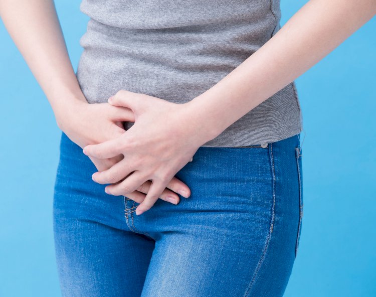 Bowel Cancer: Symptoms in Women and Factors to Reduce it
