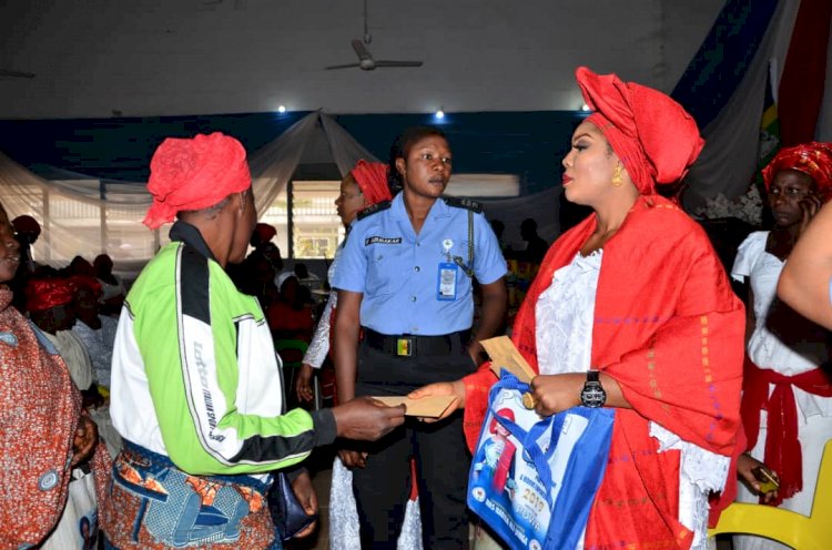 Police Wives Empower Widows, US Based Ex-queen Promises Educational Support