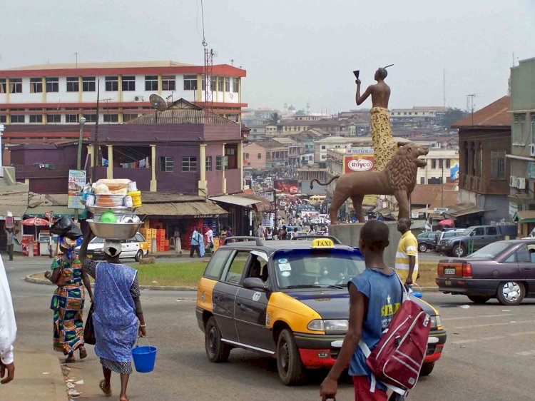 Police notify residents in Kumasi on the temporal closure of public roads