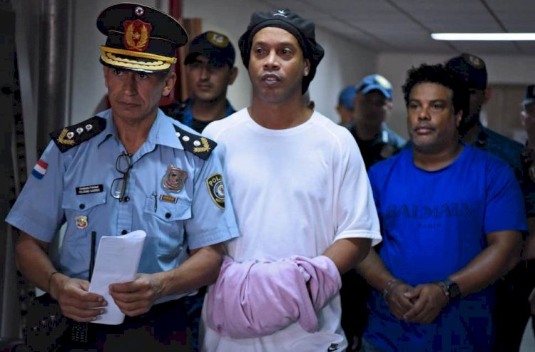 Ronaldinho released from prison