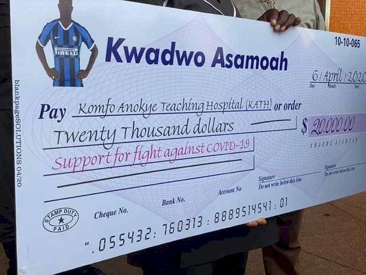 Kwadwo Asamoah Donates $20,000 to Komfo Anokye Teaching Hospital