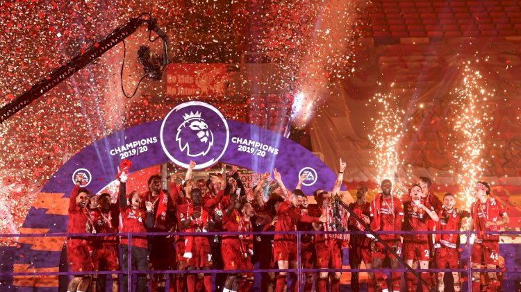 Official: Liverpool lifts Premier League trophy
