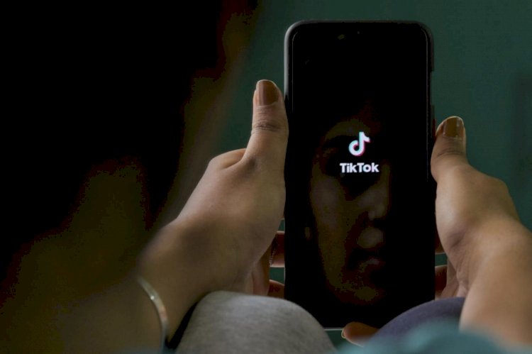 Egypt TikTok: Female influencers jailed over 'indecent' videos