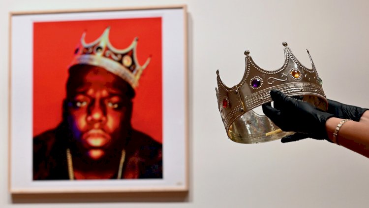 Plastic Notorious B.I.G. crown sold for a fortune at auction